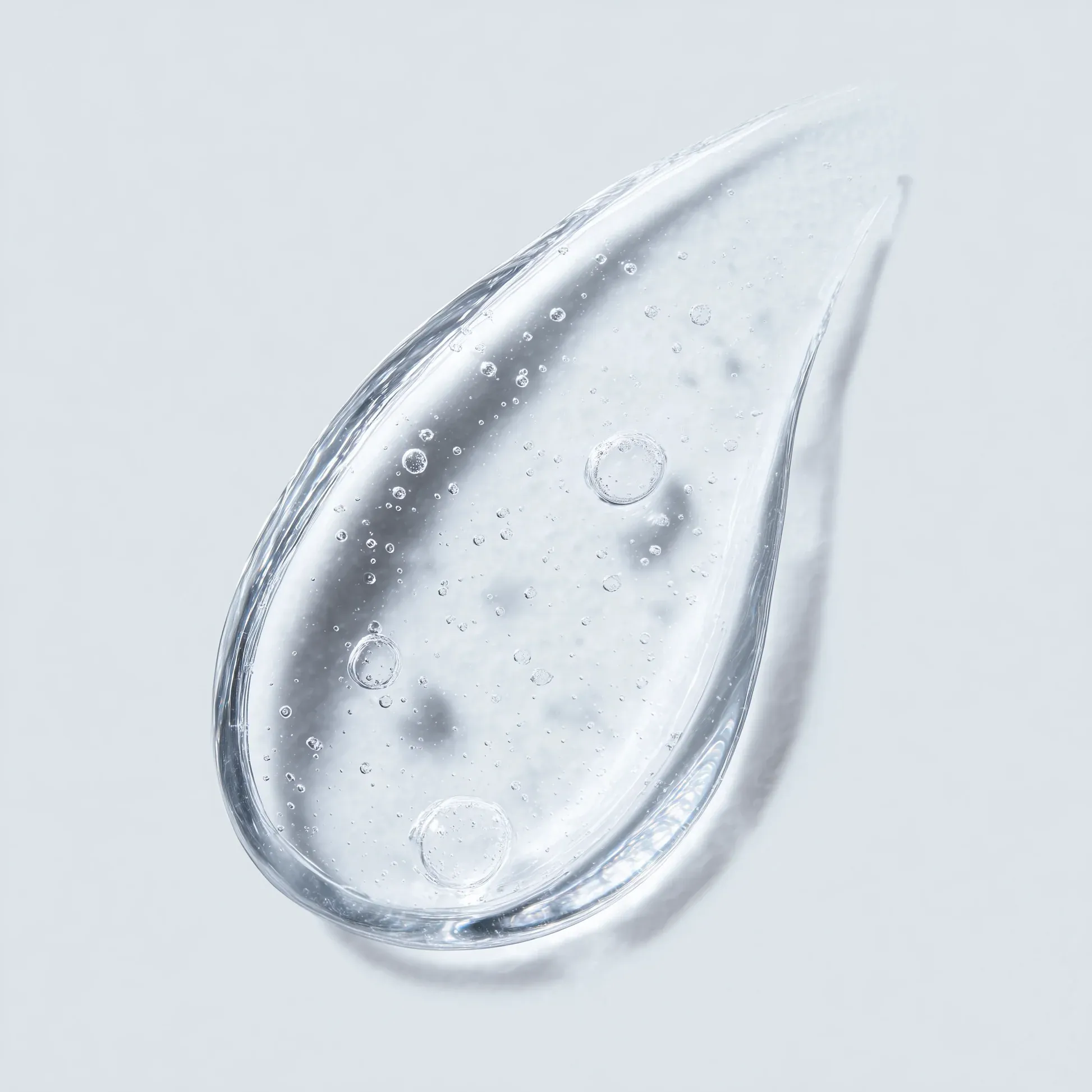GirlsLab Facial Cleansing Gel med grapefruktekstrakt og glykolipider konsistens